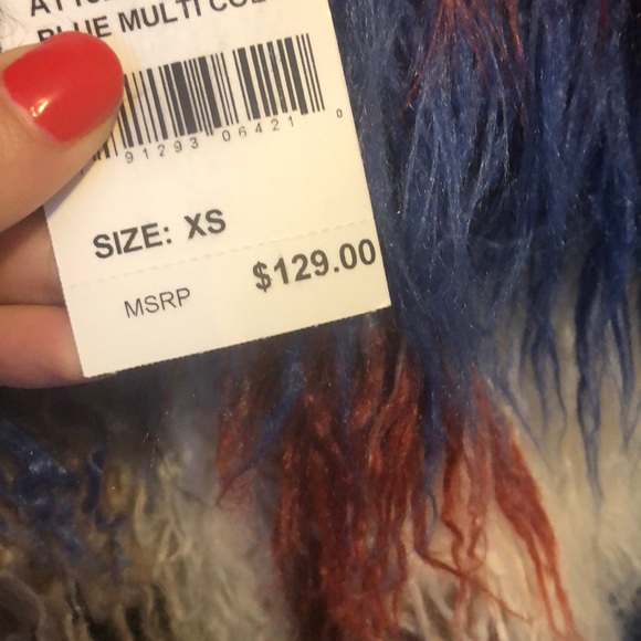 ASTR multicolored fuzzy jacket - Picture 3 of 3